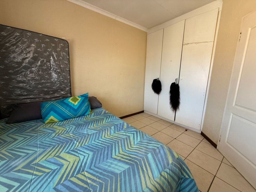 2 Bedroom Property for Sale in Rustenburg Central North West